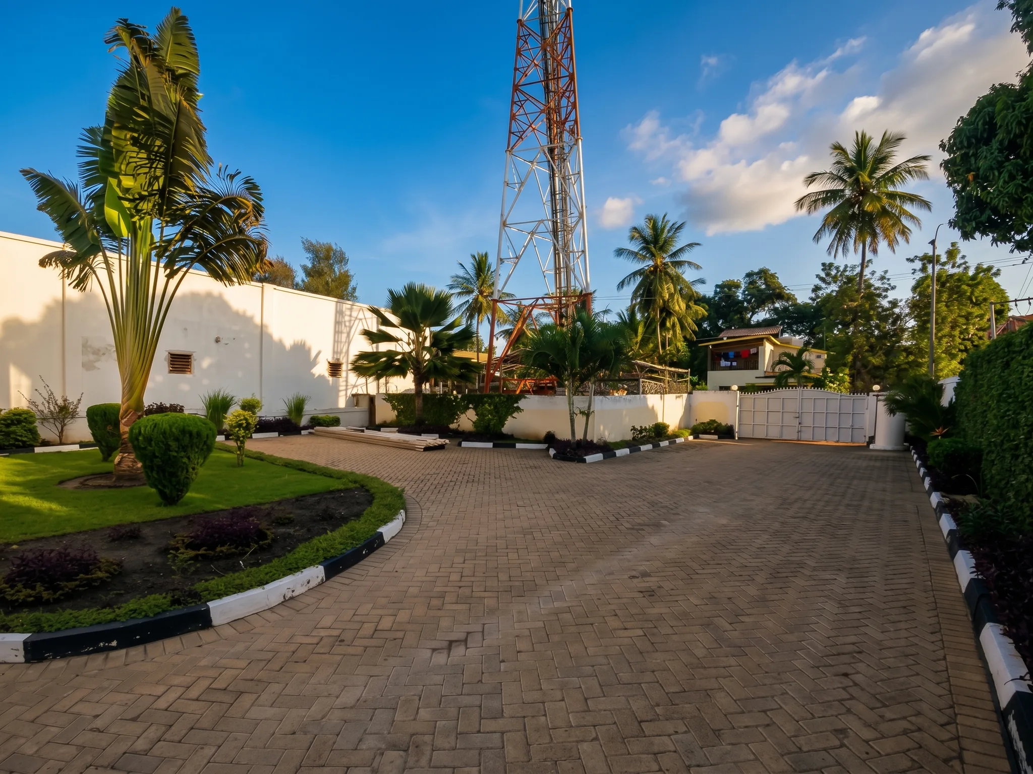 Secure 24/7 gated parking lot inside Tower Cottages compound for personal cars and vans